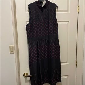 Who What Wear Sleeveless Black Dress with Burgundy Polka Dots (sz XL)